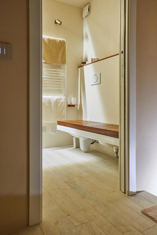 One Suite Сан-Марино Экстерьер фото